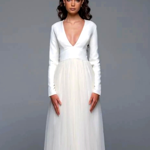 Lotus Threads Size 12 85053 Lucy Ivory Gown - Picture 1 of 6